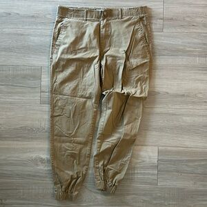 Men’s size 32 cargo jogger pants